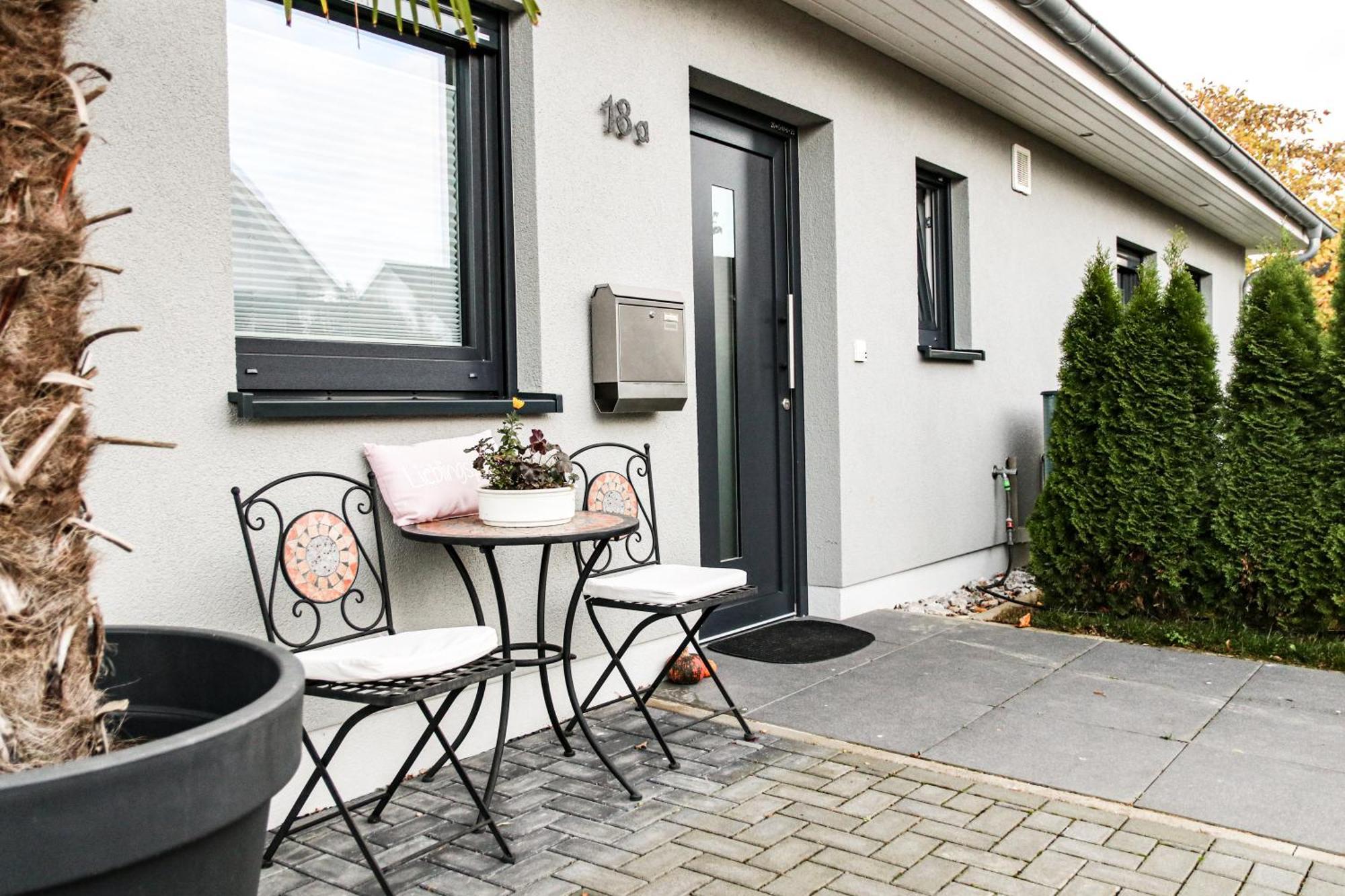 großzügige Unterkunft mit Terrasse Oberbrechen Exterior foto