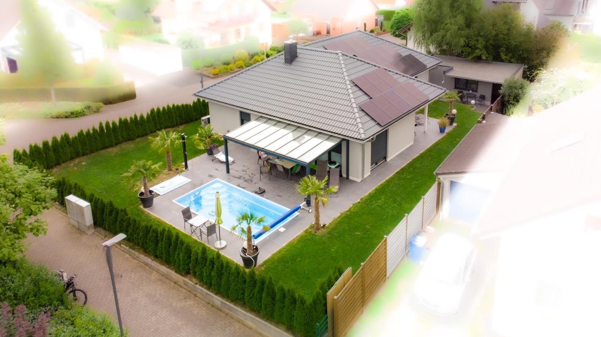 großzügige Unterkunft mit Terrasse Oberbrechen Exterior foto