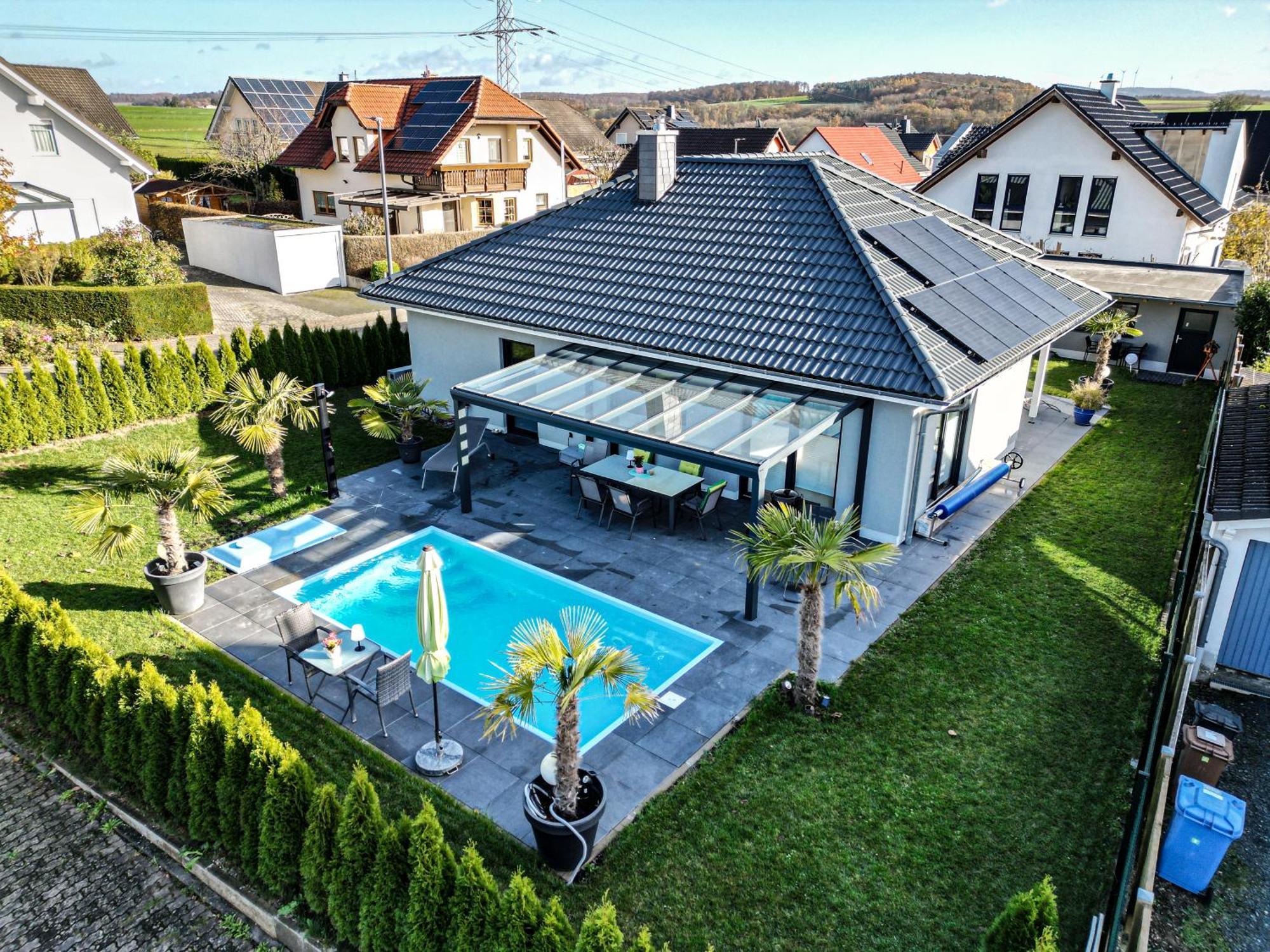 großzügige Unterkunft mit Terrasse Oberbrechen Exterior foto